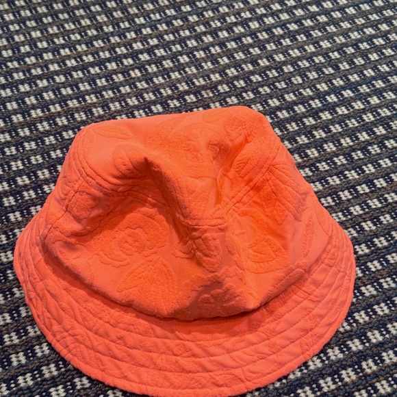 aerie Accessories - Bright orange bucket hat